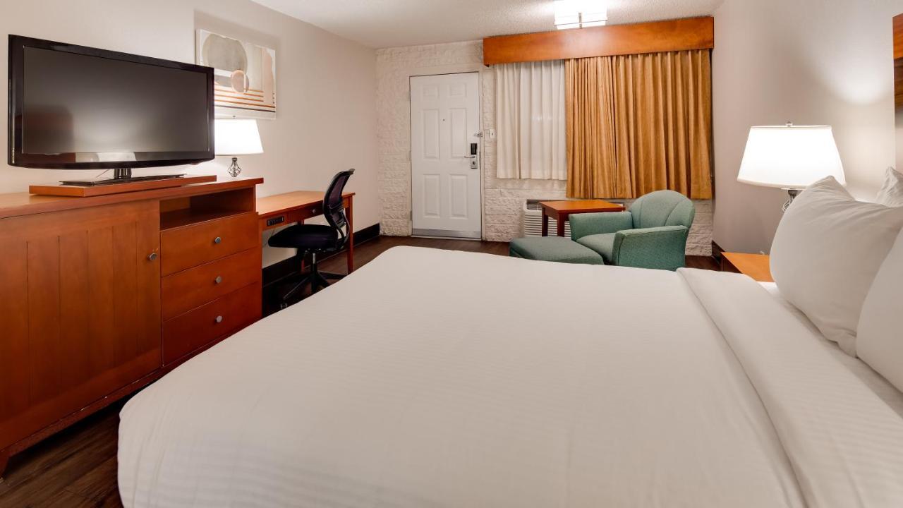 Best Western Airport Inn Phoenix Ngoại thất bức ảnh